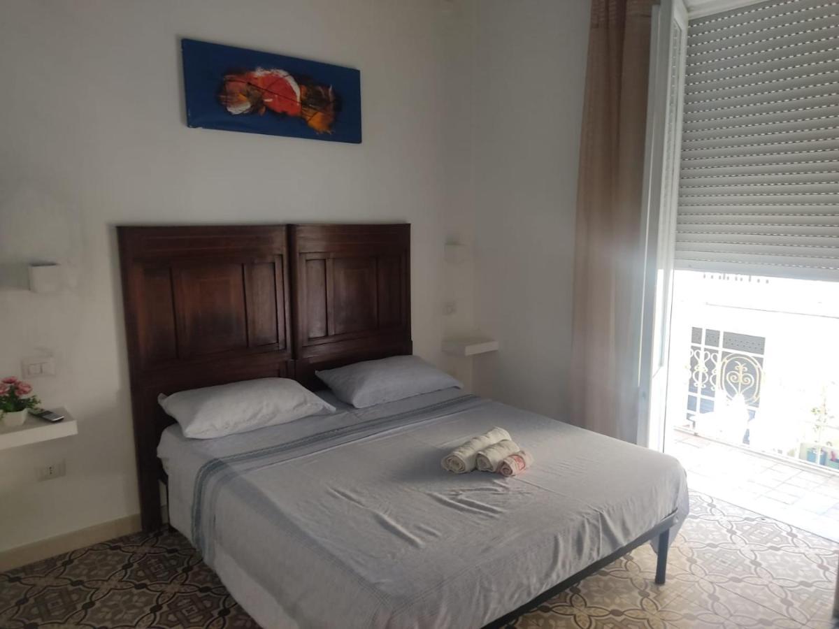 B&B Le Muse Crotone Eksteriør bilde