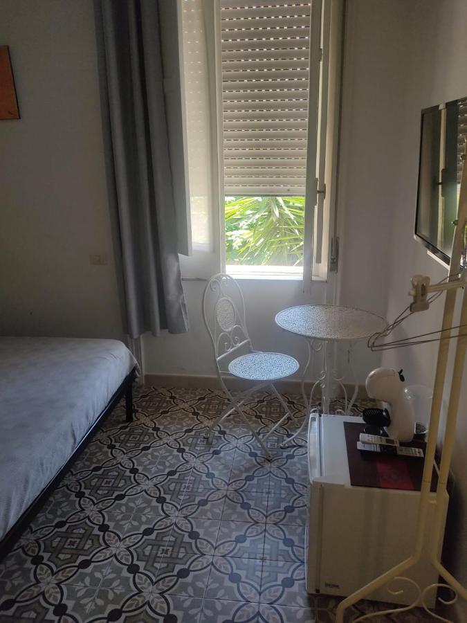 B&B Le Muse Crotone Eksteriør bilde